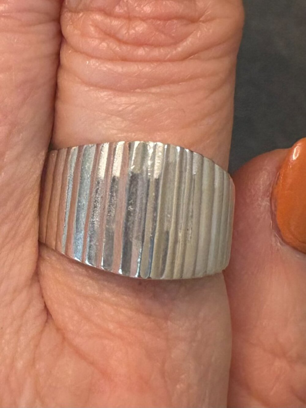 Vintage 7.96 grams sterling silver sparkly ring sz 7.5 stamped TM-95 MEXICO 925